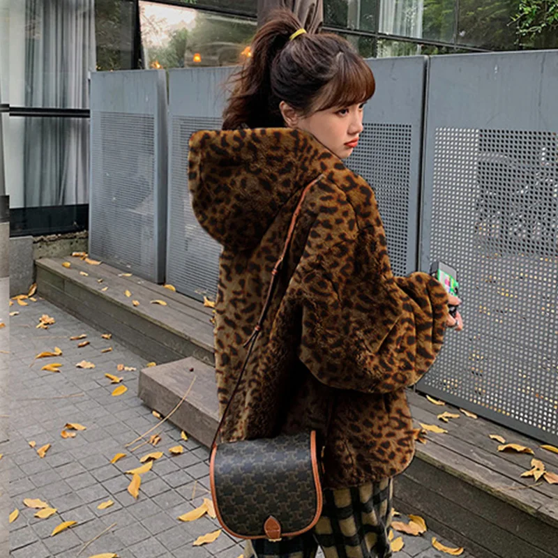 2022 New Women's Winter Coats Casual Fashion Loose Korean Version S-4XL Faux Fur Coat Furry Thickened Warm Hooded Jacket Female