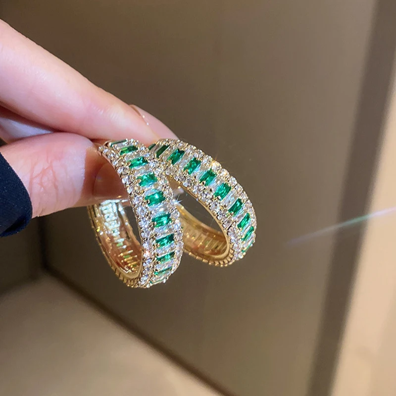 

UILZ High Quality Gold Color Hoop Earrings Women Micro Paved CZ Stone Fashion Versatile Girls Circle Earrings Trendy Jewelry