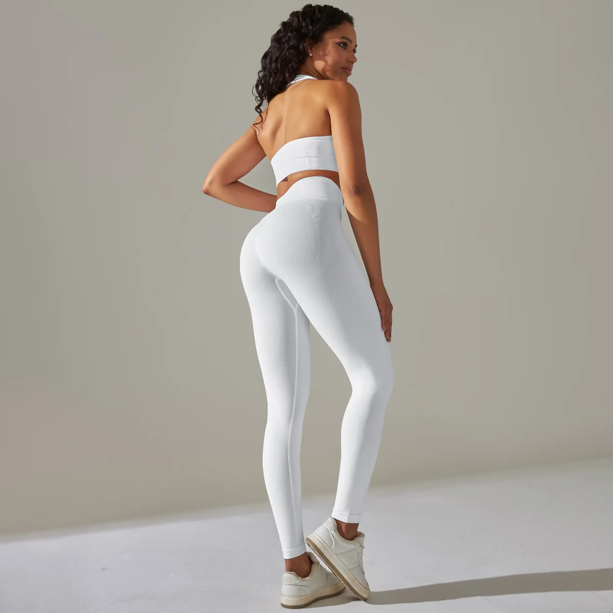 2023 New Gym Set Women Sport Top Leggings Two Piece Yoga Set Seamless Short Suit Sexy Backless Bra Workout Clothes Summer Outfit