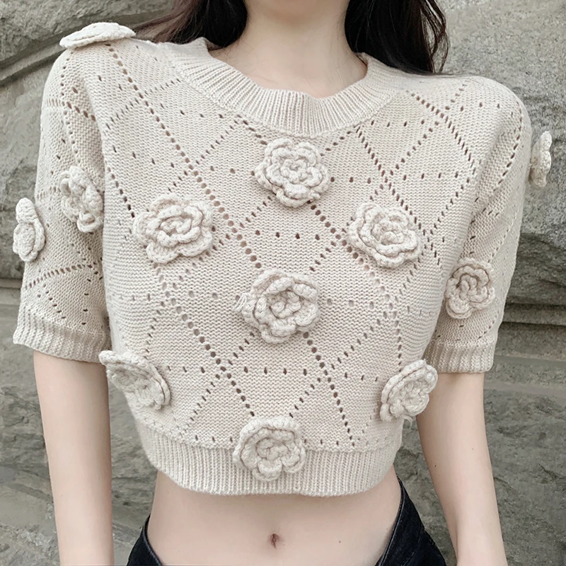 

Женская трикотажная футболка с коротким рукавом, круглым вырезом и мультяшным принтом