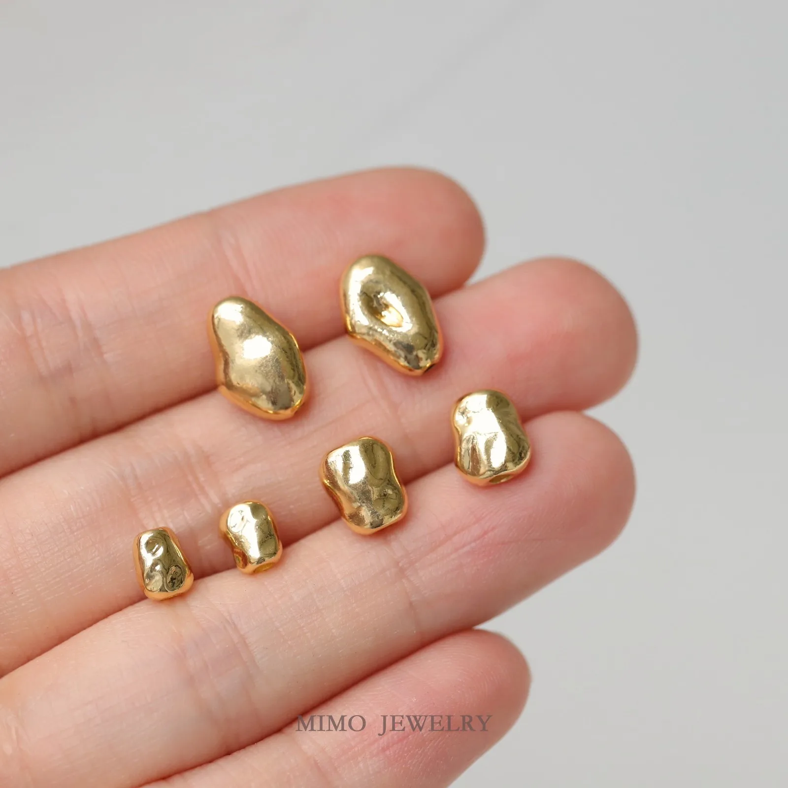 

Color copper gold plated smooth irregular scattered beads beads versatile simple interval beads DIY accessories