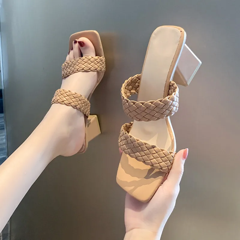 

Шлепанцы женские на квадратном каблуке, резиновые сланцы, без задника, модные тапочки в гавайском стиле, высокий каблук, 2022