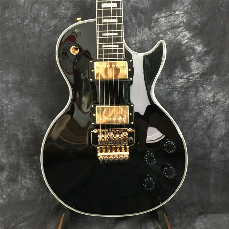 

Бесплатная доставка, Заводской магазин, новый высококачественный корпус из красного дерева с floyd Rose tremolo, черная электрическая гитара