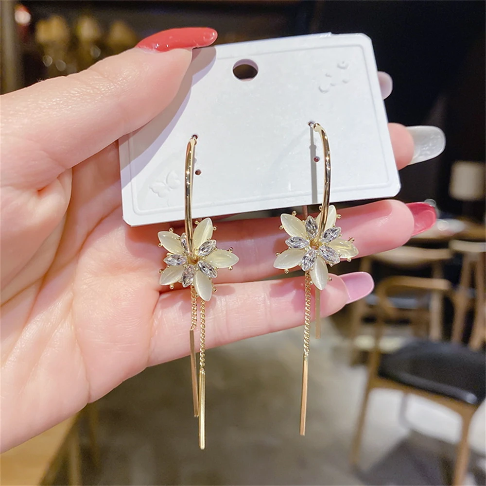 

Korean Long Tassel Zircon Earrings for Women Exquisite Opal Pearl Peacock Flower Pendientes Earrings Fashion Party Jewelry Gift