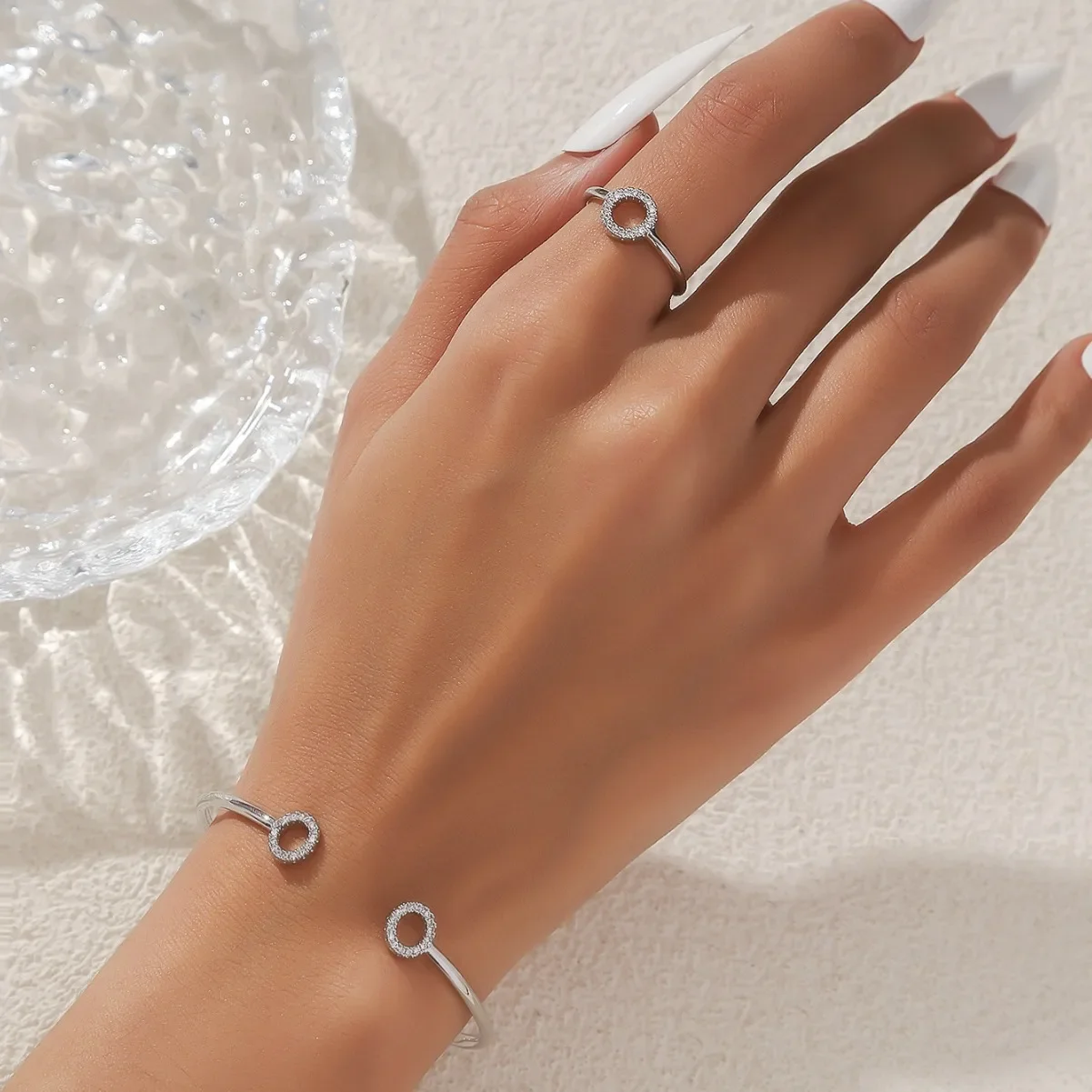 Роскошный элегантный простой комплект ювелирных изделий для рук новый браслет в