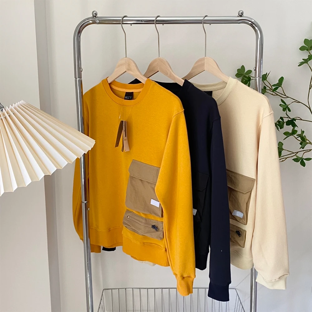 

America Brand Face Cargo style Velcro pocket Round Neck Sweatshirt Pullover
