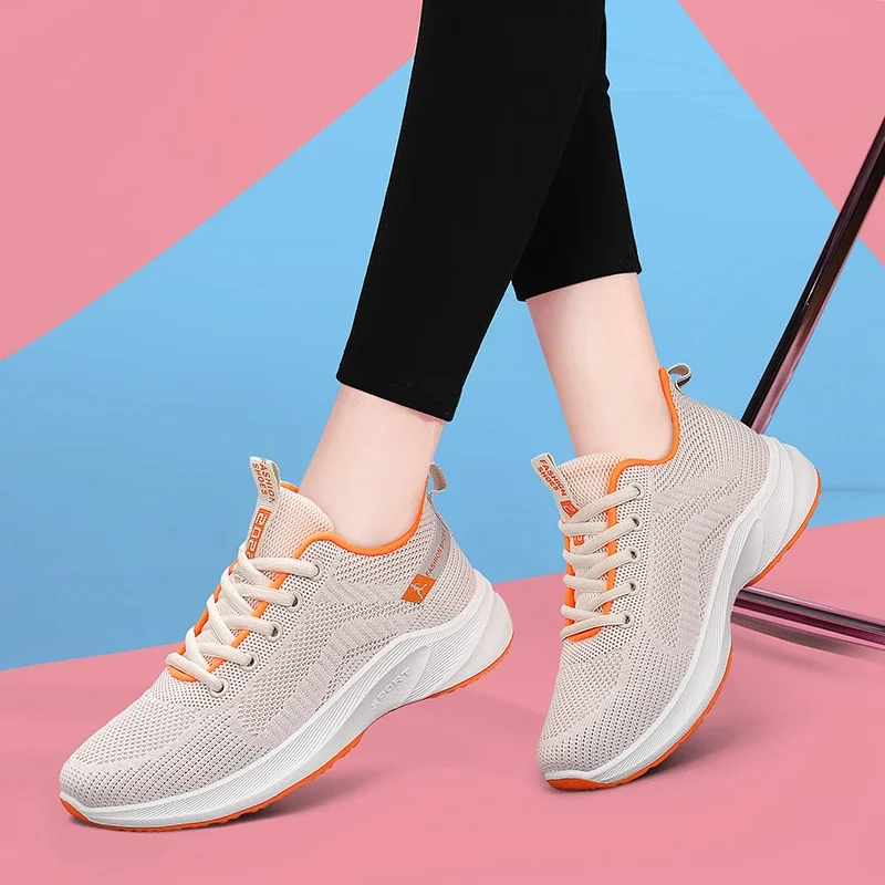 Женские сетчатые кроссовки легкие дышащие с круглым носком и открытым