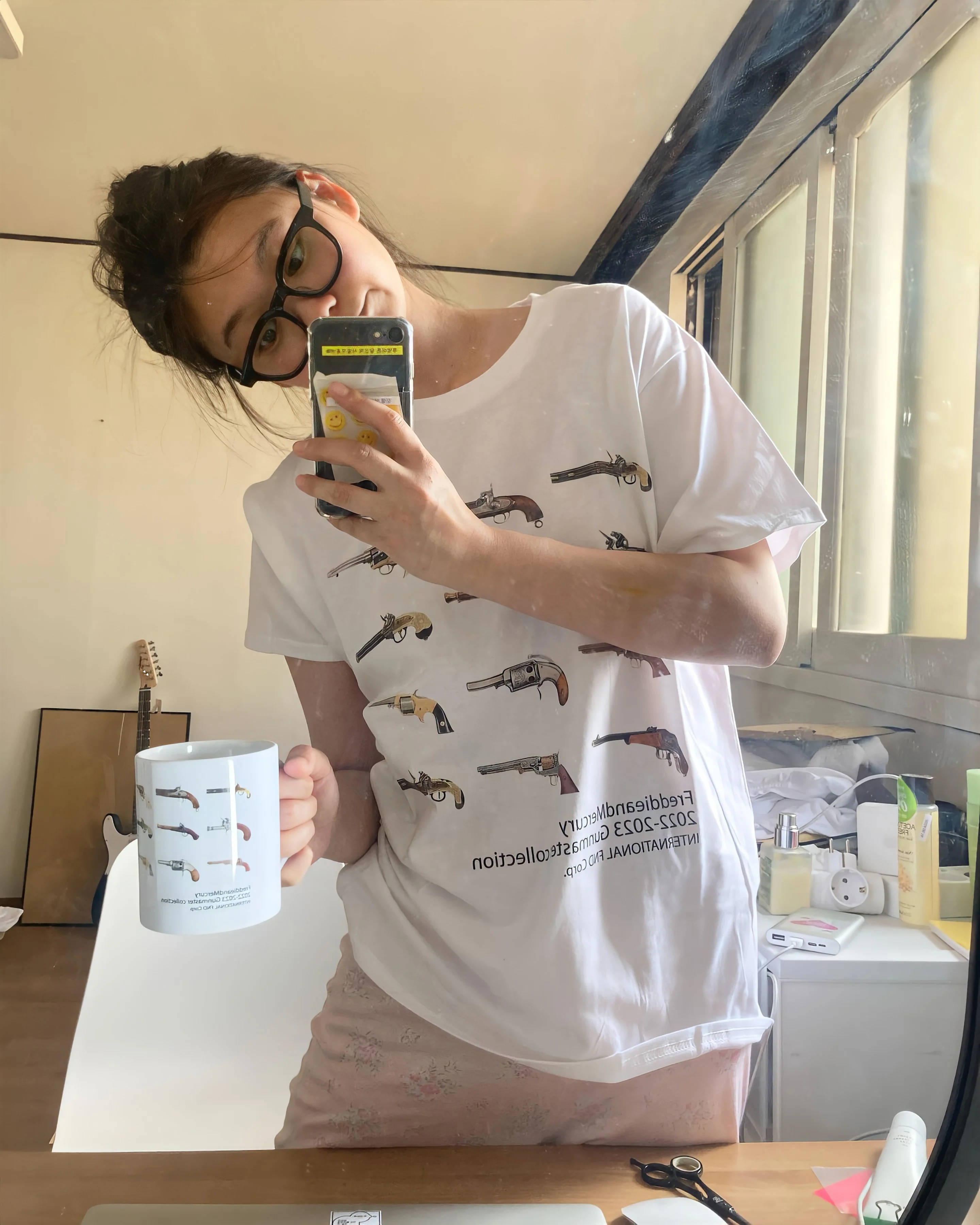 Женская джинсовая футболка с коротким рукавом свободного покроя |