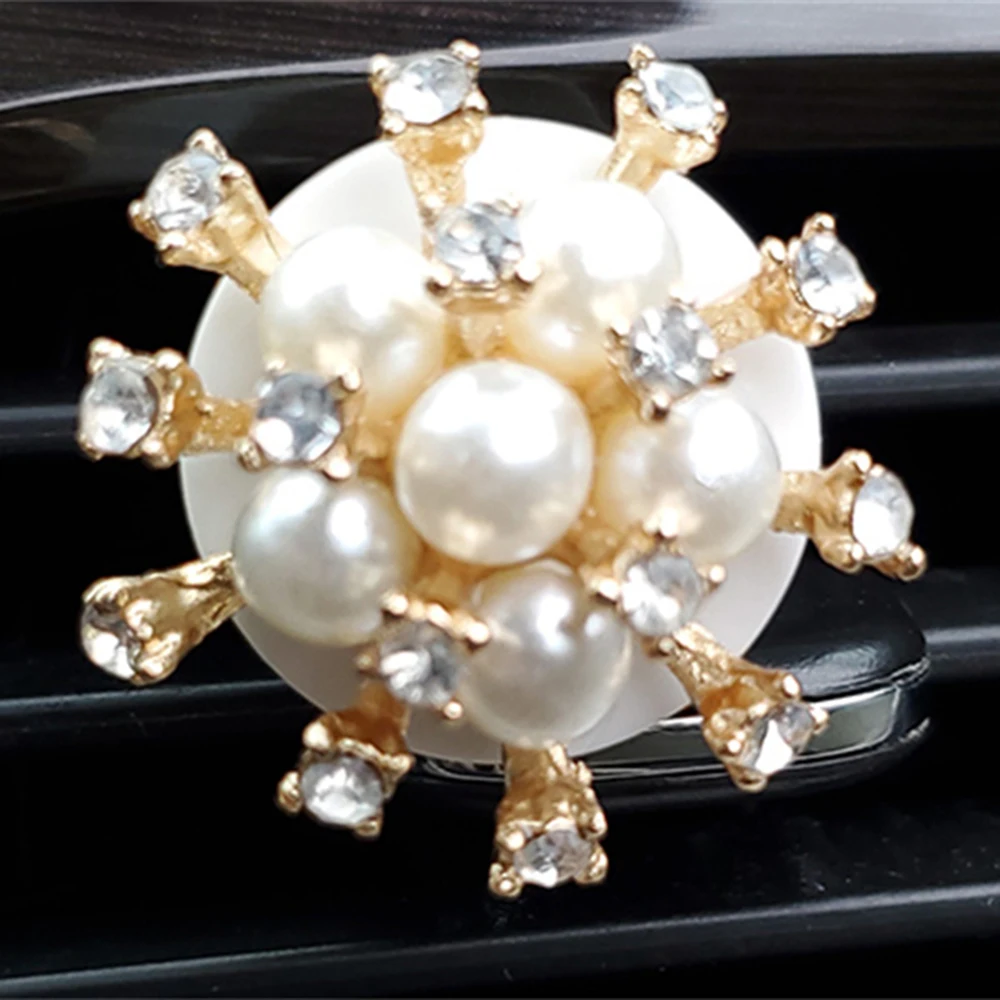 

Bling Crystal Rhinestone Daisy Flower Car Vent Clip Air Freshener Perfume Diffuser Automobile Interior Decoration Accessories