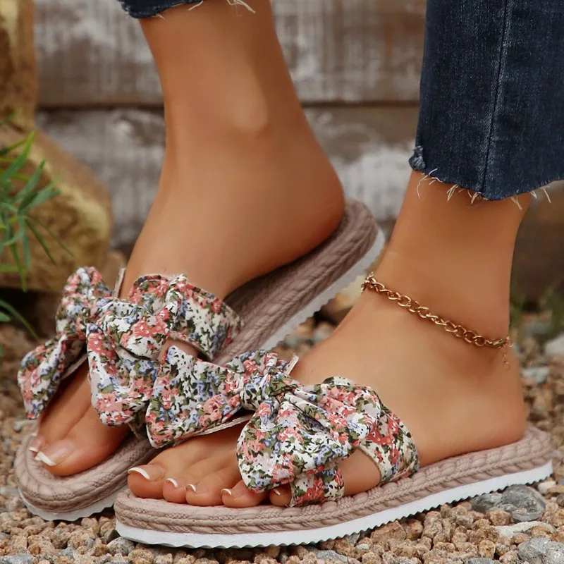 Новые женские тапочки высокого качества универсальные летние модные сандалии с