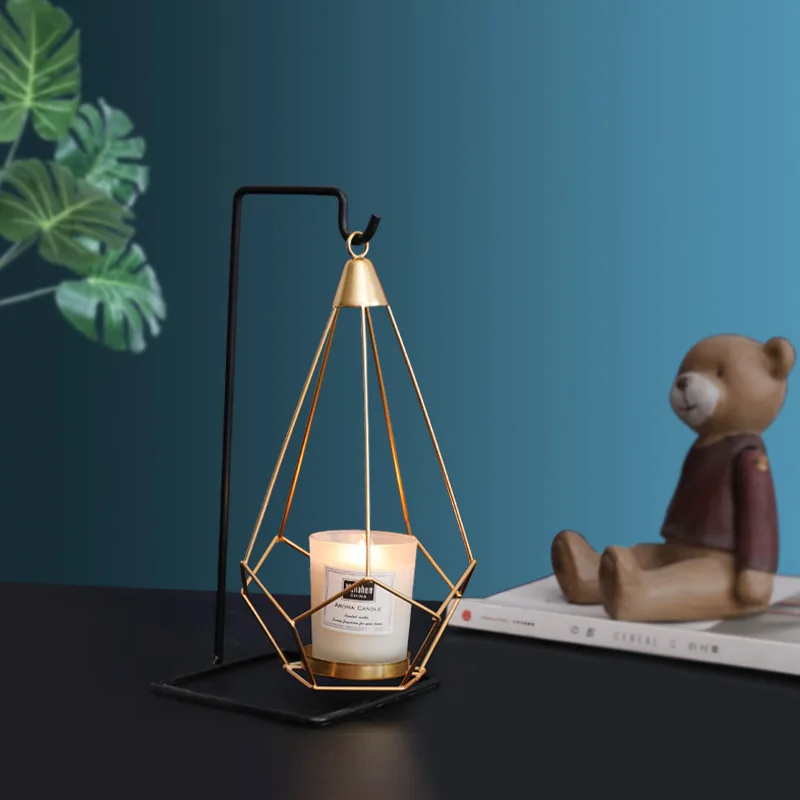 

Romanctic Iron Candlestick Creative Table Decoration Kawaii Home Decor Metallic Candle Holders for Pillar Candles Candle Stand