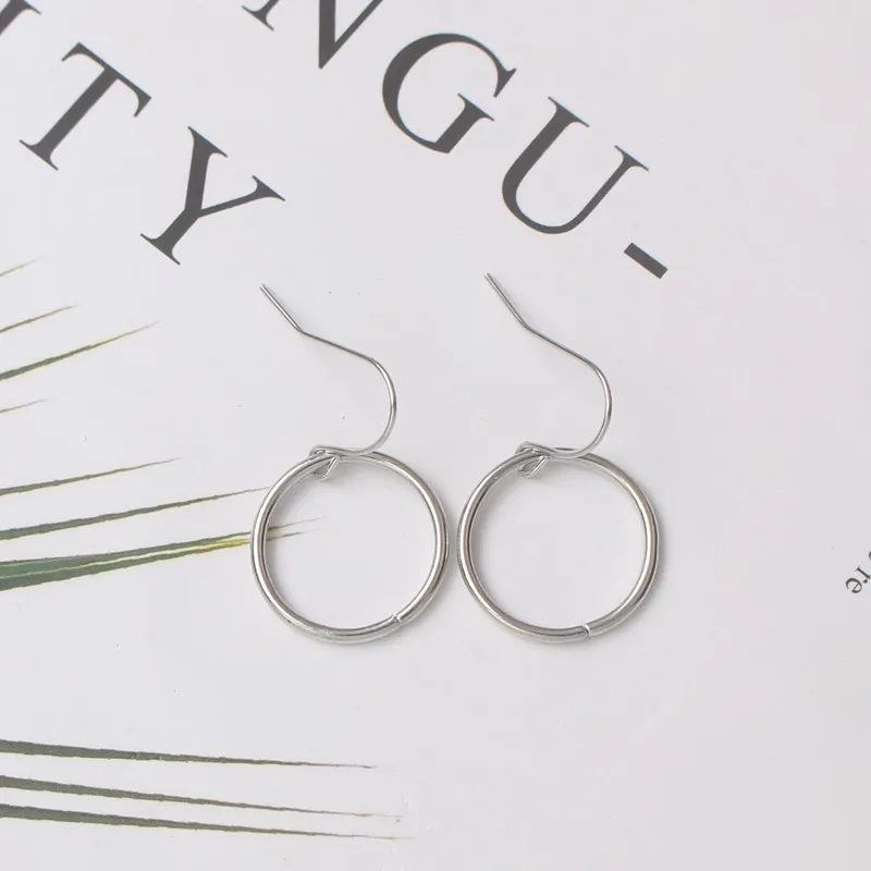 Серебряные серьги-капельки гуантуо