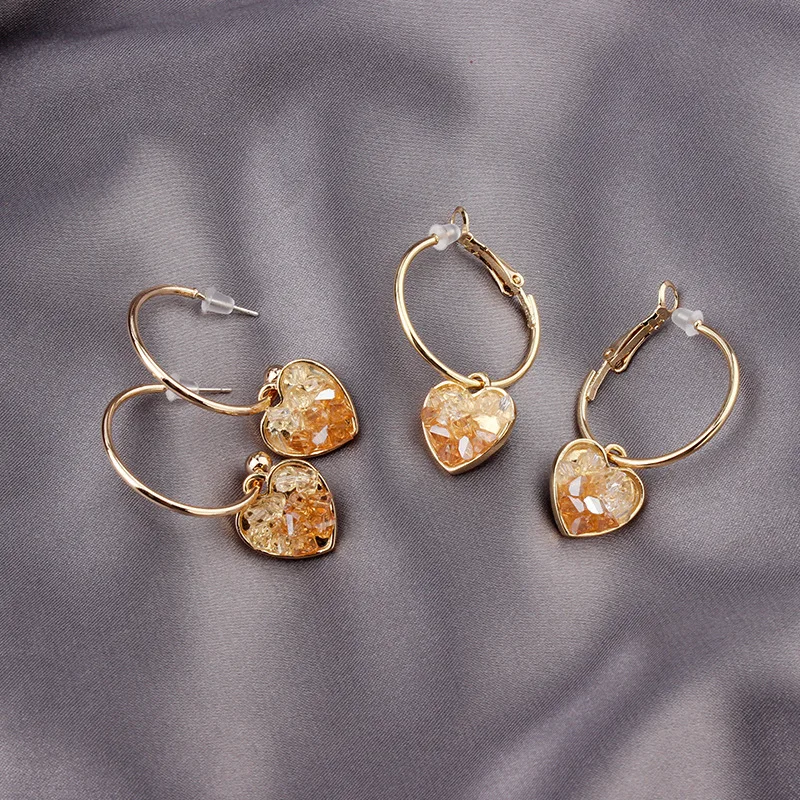 

New 2022 Creative Temperament Crystal Heart Champagne Champaign Champaign Earclip Heart Ring Earclip