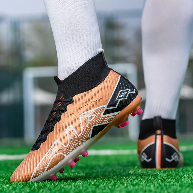 New White High top Unisex Professional Soccer Sneakers High quality Breathable Mens Football Boots Lace-up Womens Training Shoes