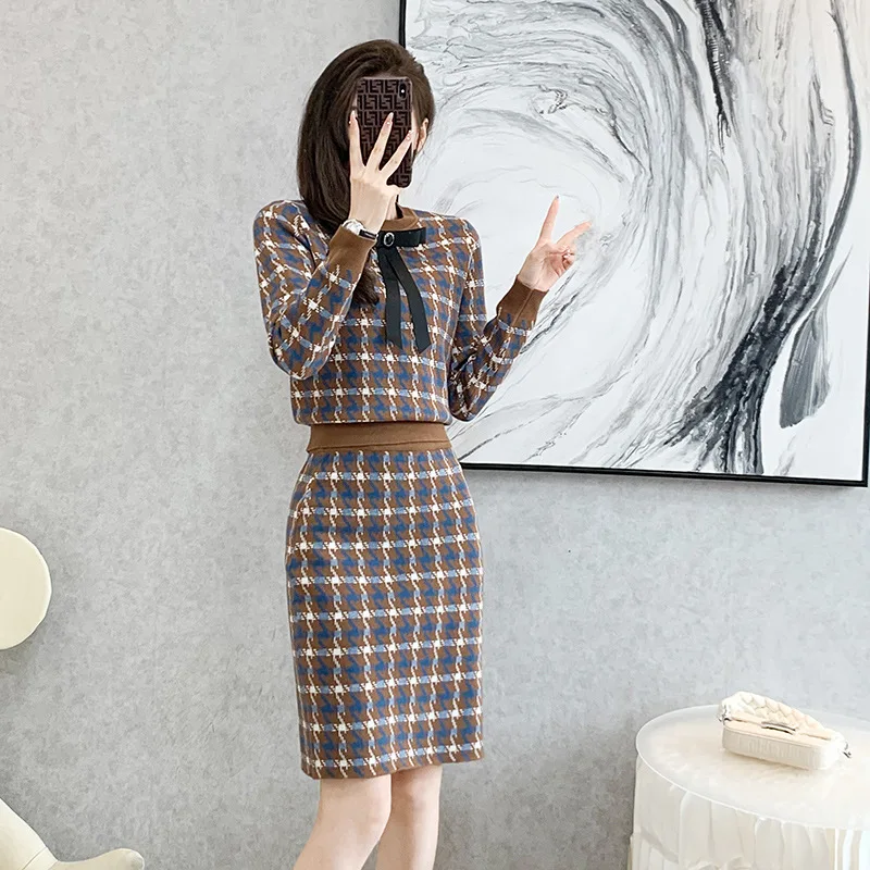 

High Quality 2023 Elegant Contrast Color Design Women Dress Female Evening Party Autumn Winter Crop Top Clothes Casual Y2k Robe