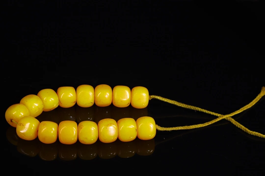 

18"Tibetan Temple Collection Old Natural Beeswax Buddha Beads bead Necklace Dharma Amulet Town House Exorcism worship hall