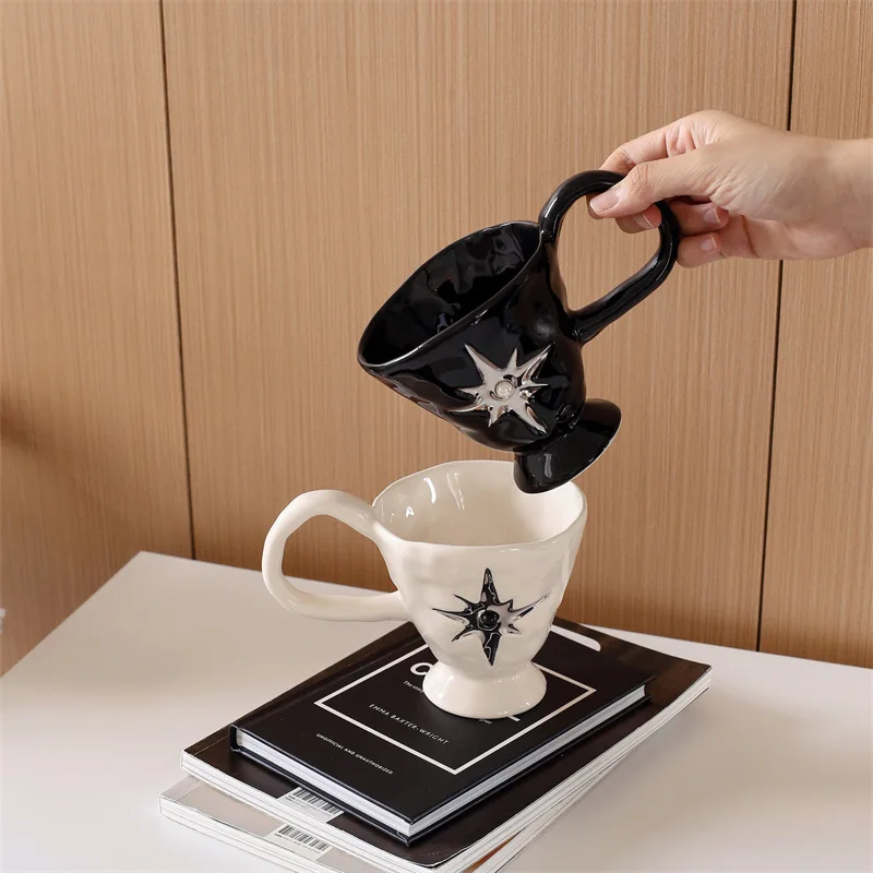 

Керамическая кружка со звездным узором