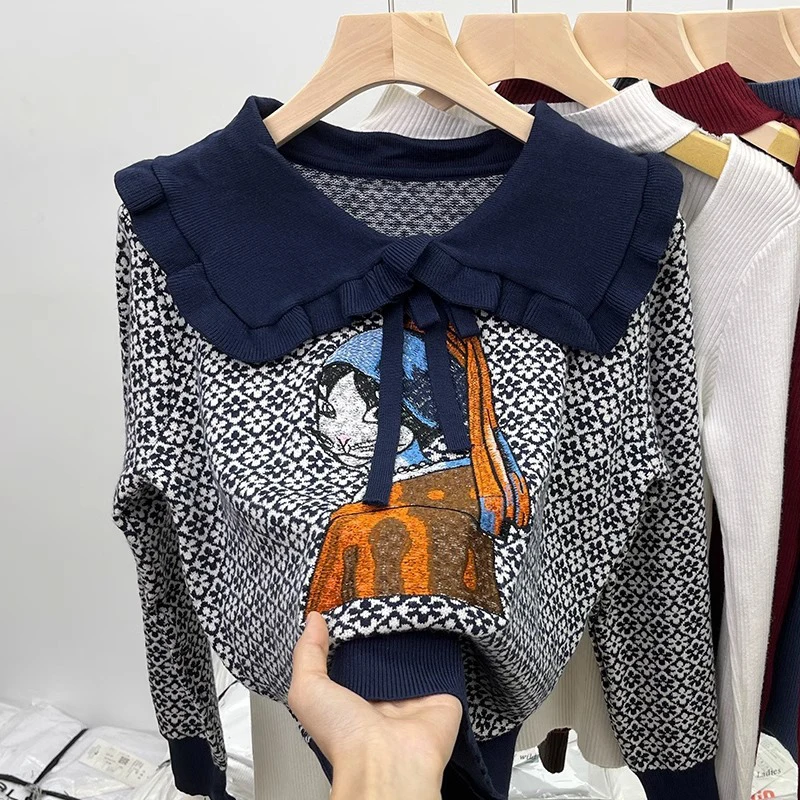 

Sandro Rivers Short Doll Collar Embroidered Top for Fall/Winter Ideal for Layering Women's Knitted Sweater and Base Layer