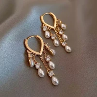 2022 new popular crystal pearl tassel earrings ladies 18k real gold temperament stud earrings womens fashion jewelry pendants