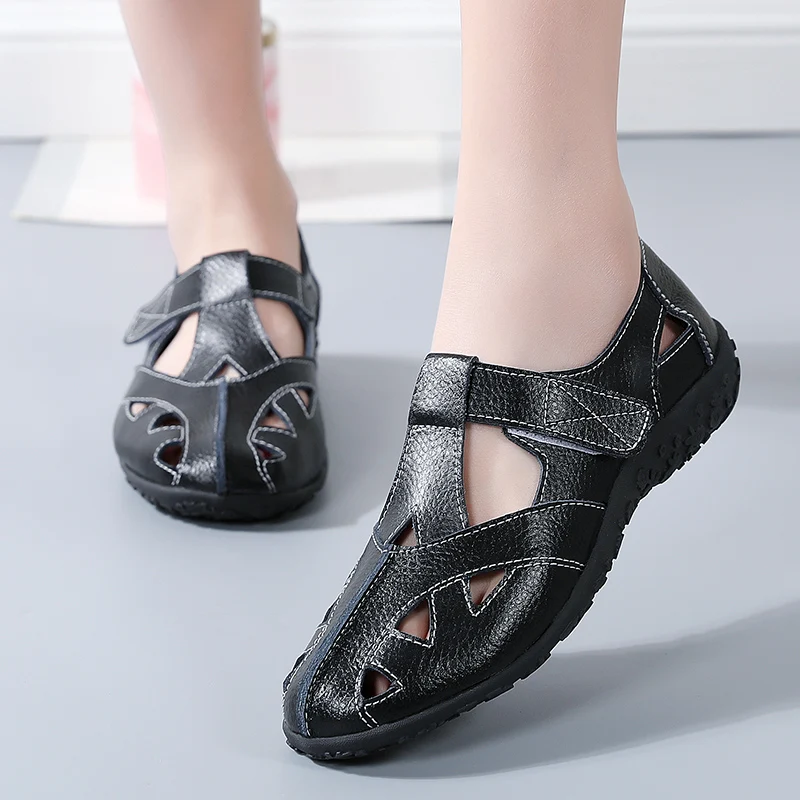 Ladies Comfortable Fashion Outdoor Sandal Open Hole Shoes Breathable Flat Beach Leather Casual Women's Shoes Plus Size 35-43