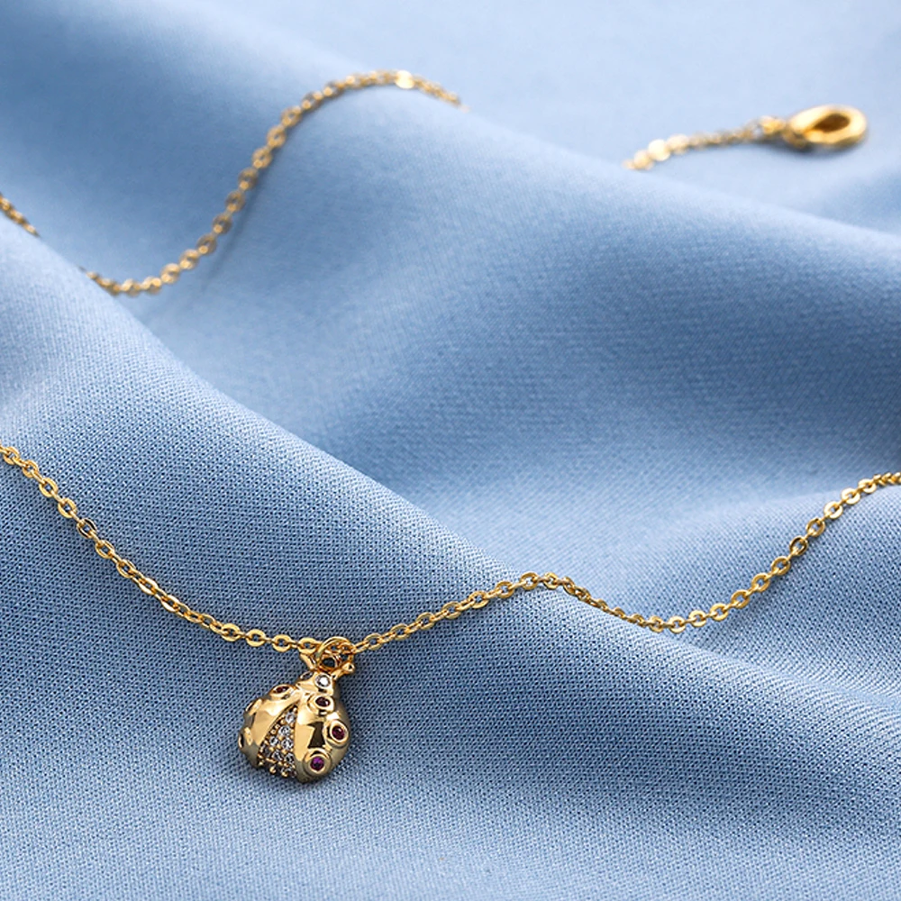 

Goth Personality Animals Ladybug Necklace for Women Girls Zircon Pendant Rust Proof CZ Jewelry Punk Choker Indie Clavicle Chains