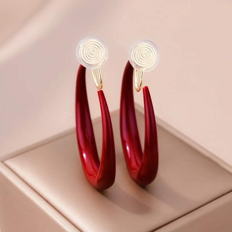 Серьги-кольца с красным пигментом высококачественные простые темпераментные