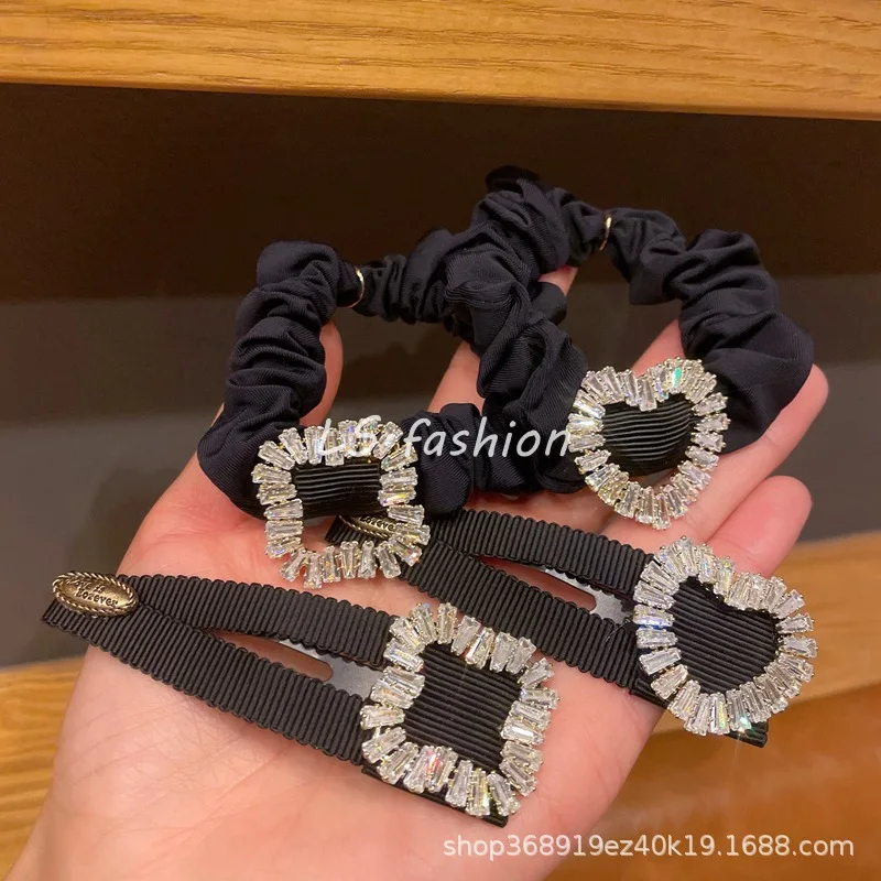 

Black Rhinestone Lovely Side Forehead Bangs Hairpin Female Summer Korean Temperament Side Clip Hairpin Headdress Clip