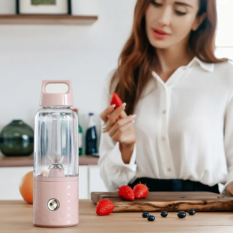 

Mini USB Charging Juicer Cup Portable fresh fruit juicer
