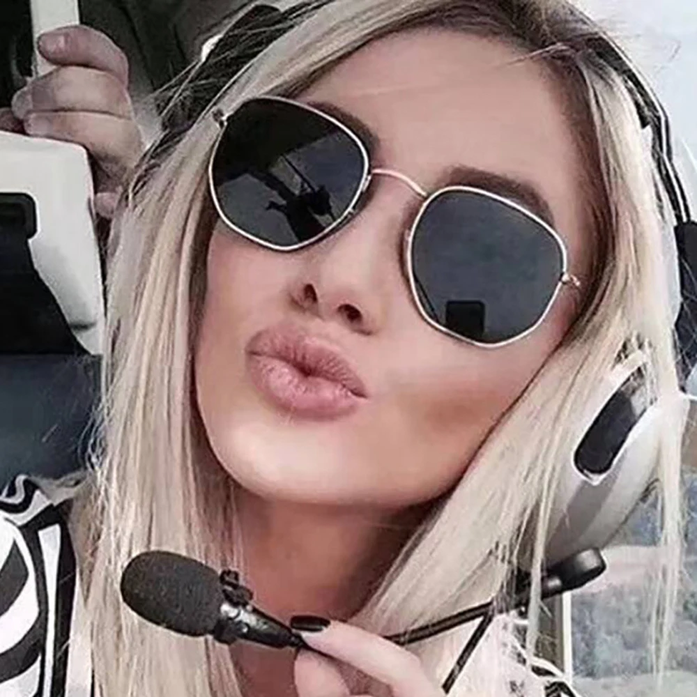 

2022 Metal Classic Vintage Women Sunglasses Luxury Brand Design Glasses Female Driving Eyewear Oculos De Sol Masculino Trendy