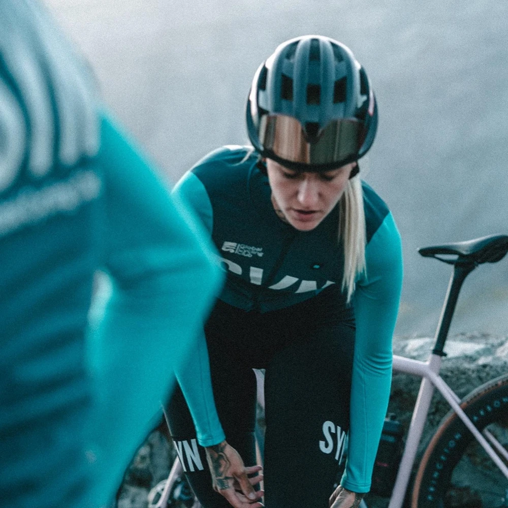 Красочная/синяя/белая женская спортивная рубашка с длинным рукавом на