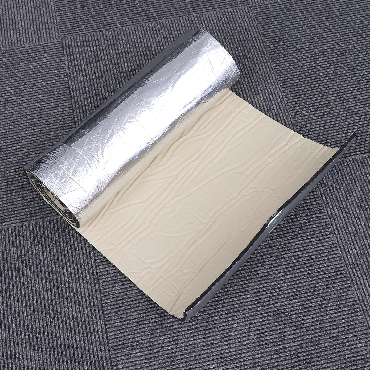 

1PCS Car Heat Sound Deadener Rubber Sound-absorbing Foaming Aluminum Foil Sound Insulation
