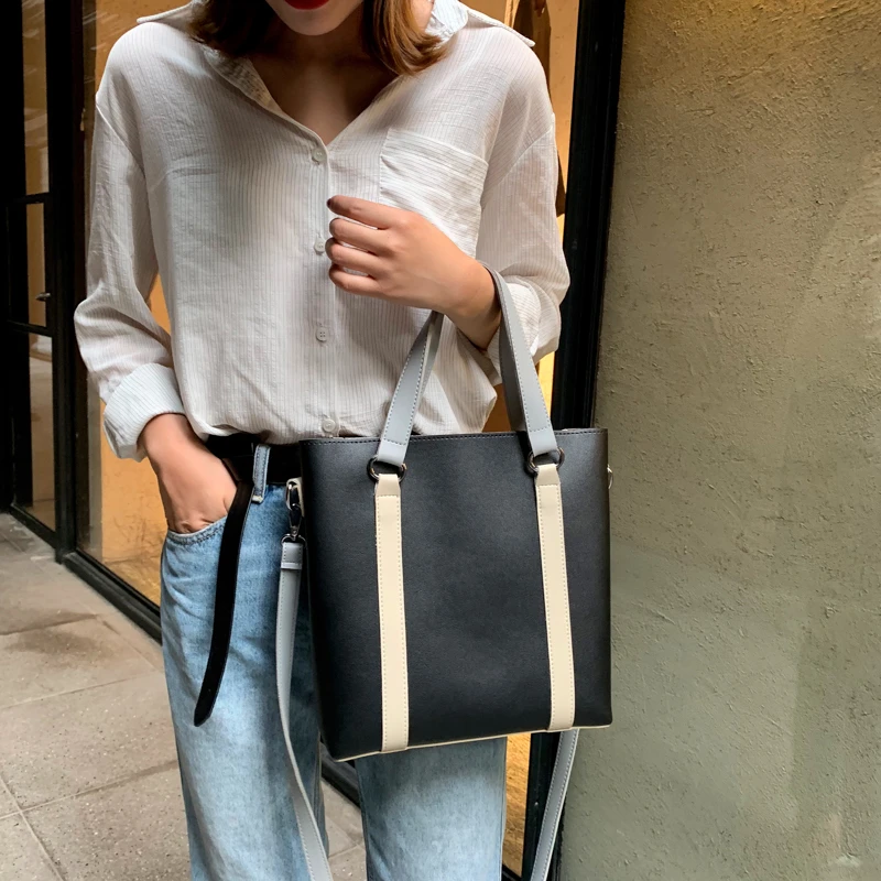 

YILIAN Ladies' One Shoulder Bag 2022 New fashion soft leather handcarry crossbody Bag Large capacity bucket bag