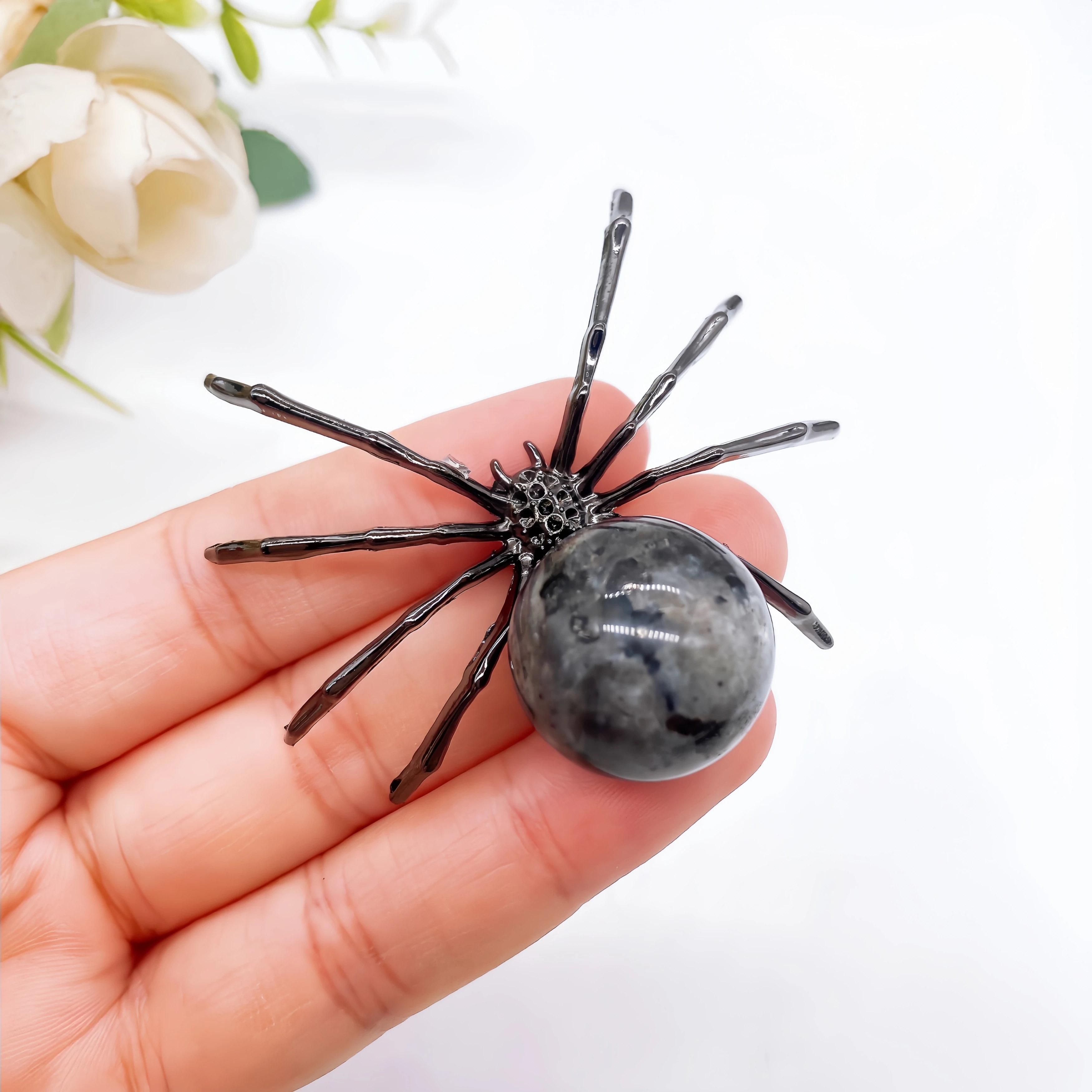 

Кристальный шар-паук 20 мм