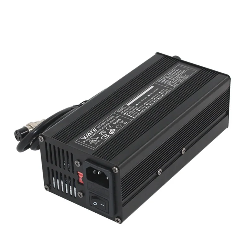 

. 67.2V 5A Charger 60V 5A Li-ion Charger 110V / 220V 50-60Hz for 16S 60V lithium battery pack Fast charger