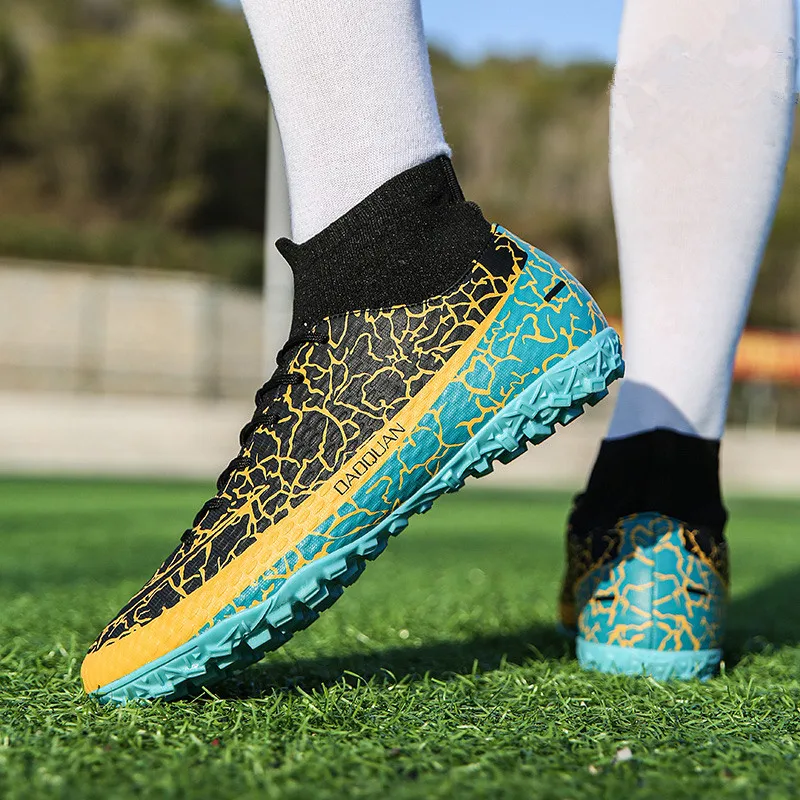 High Ankle Men Soccer Shoes TF/FG Football Boots Outdoor Football Shoes Men Futsal Soccer Cleats Training Sneaker Chuteira Campo
