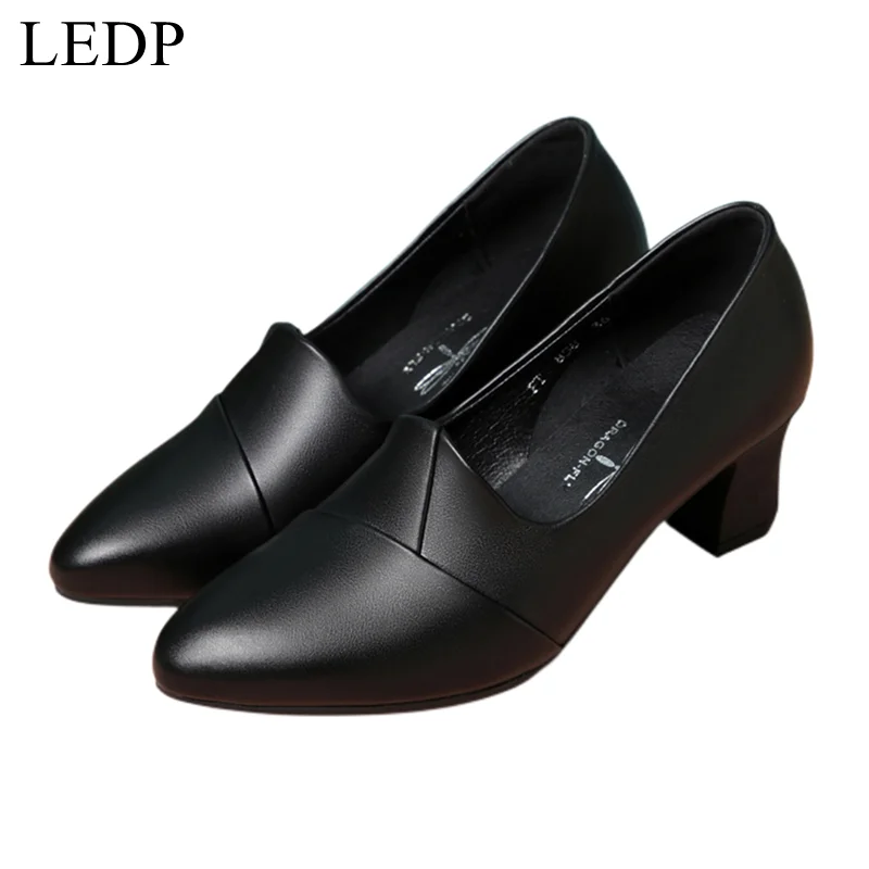 

Spring and Autumn Super Soft Non-Slip Mid Heel Work Shoes Comfortable Soft Leather Middle-Aged round Head Chunky Heel