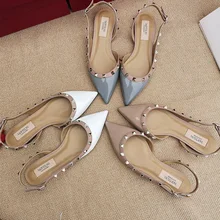 Riveted pointed flat shoes Women's sandals 