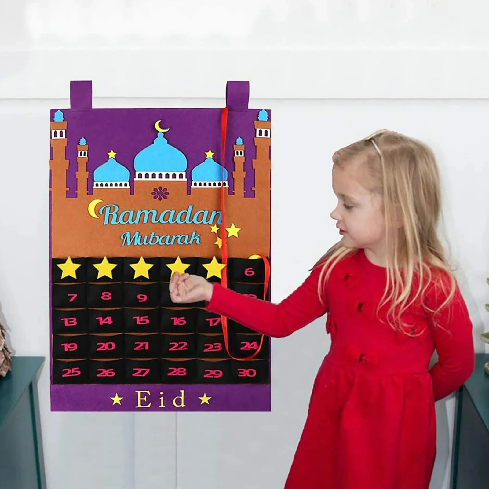 

Календарь для детей, из фетра, с обратным отсчетом