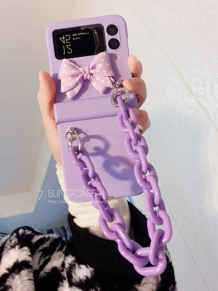 

Purple Bow Bracelet Phone case For Samsung Galaxy Z Flip 3 Hand Chain Clear Z Flip Cover