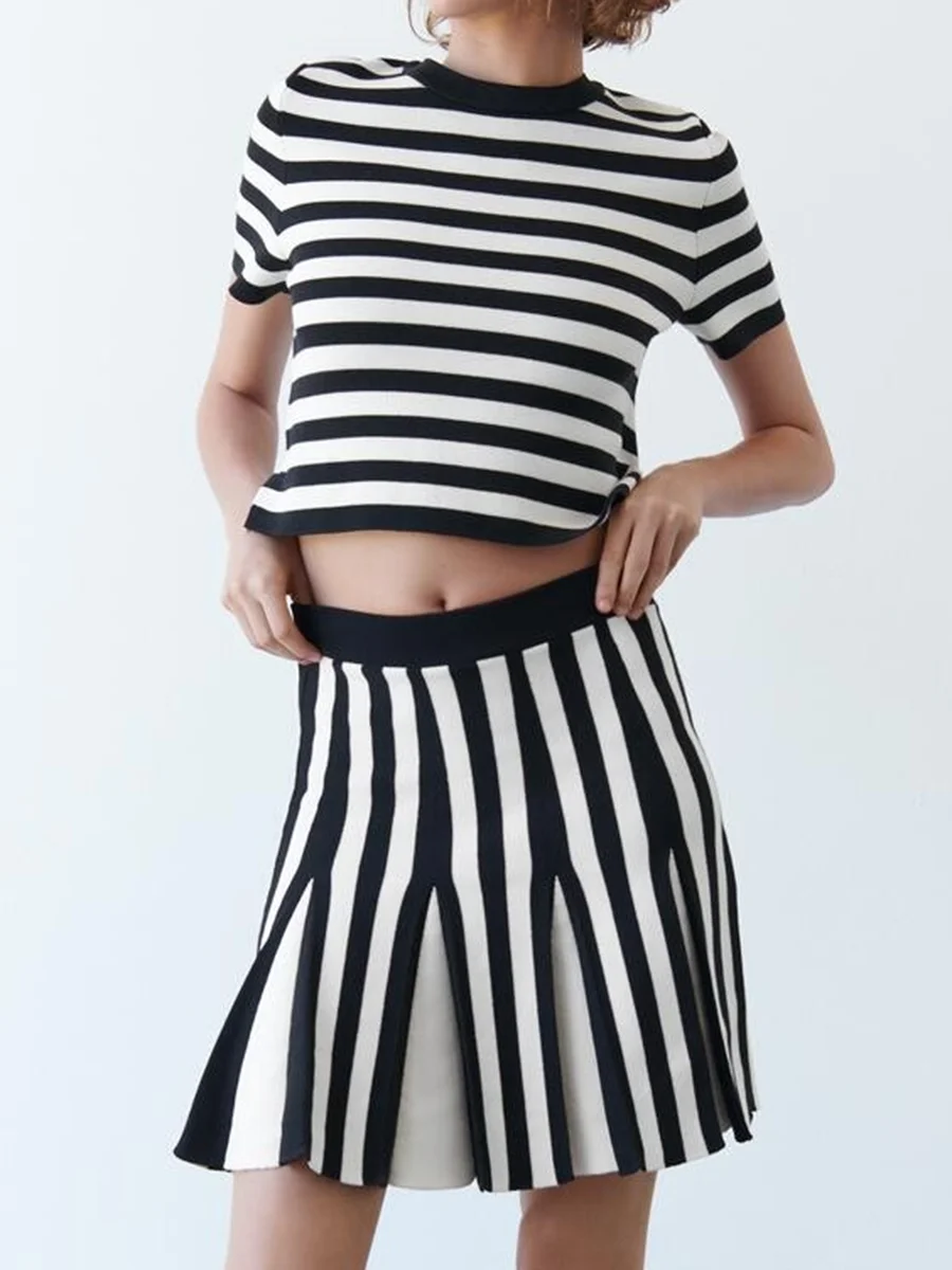 

Striped T-Shirts Women 2023 Summer Short Sleeve Knitted Elastic Casual Tops Female Cozy Loose Tee Shirt Harajuku Shirt Tops