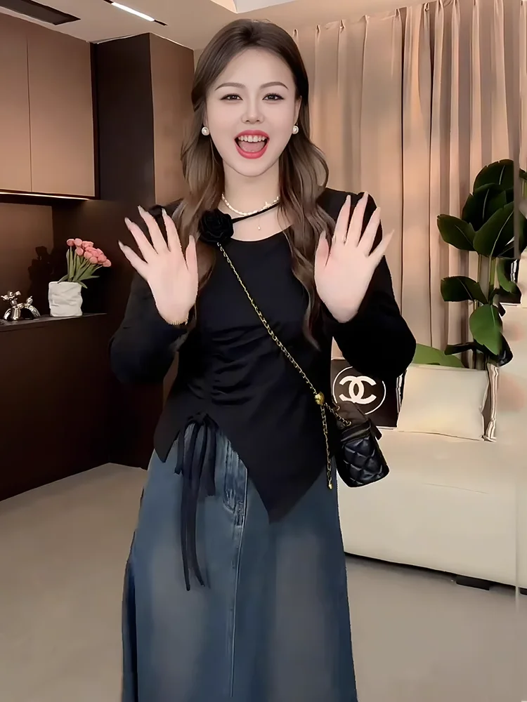 Женская трикотажная футболка обнимающая живот осенняя