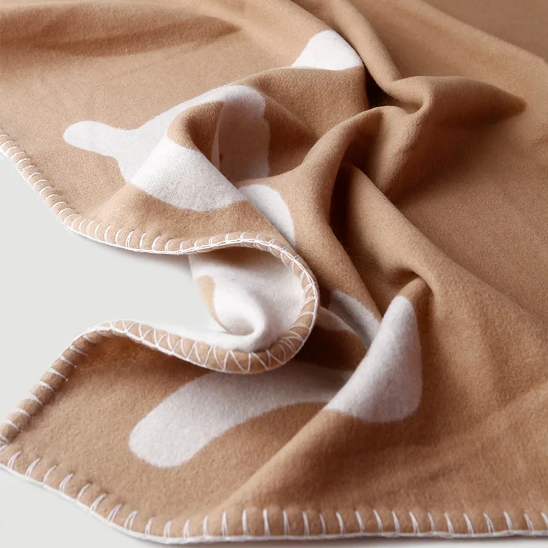 Кашемировое одеяло шаль шерстяной жаккардовый теплый чехол Love толстый для