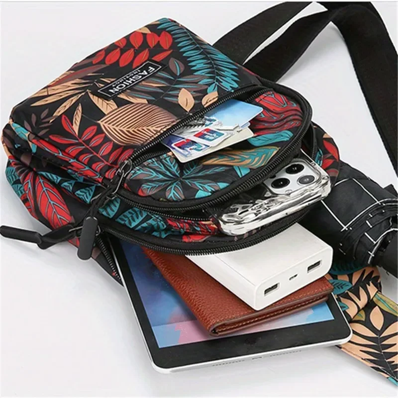 Женская нагрудная сумка с разноцветным цветочным принтом несколькими карманами