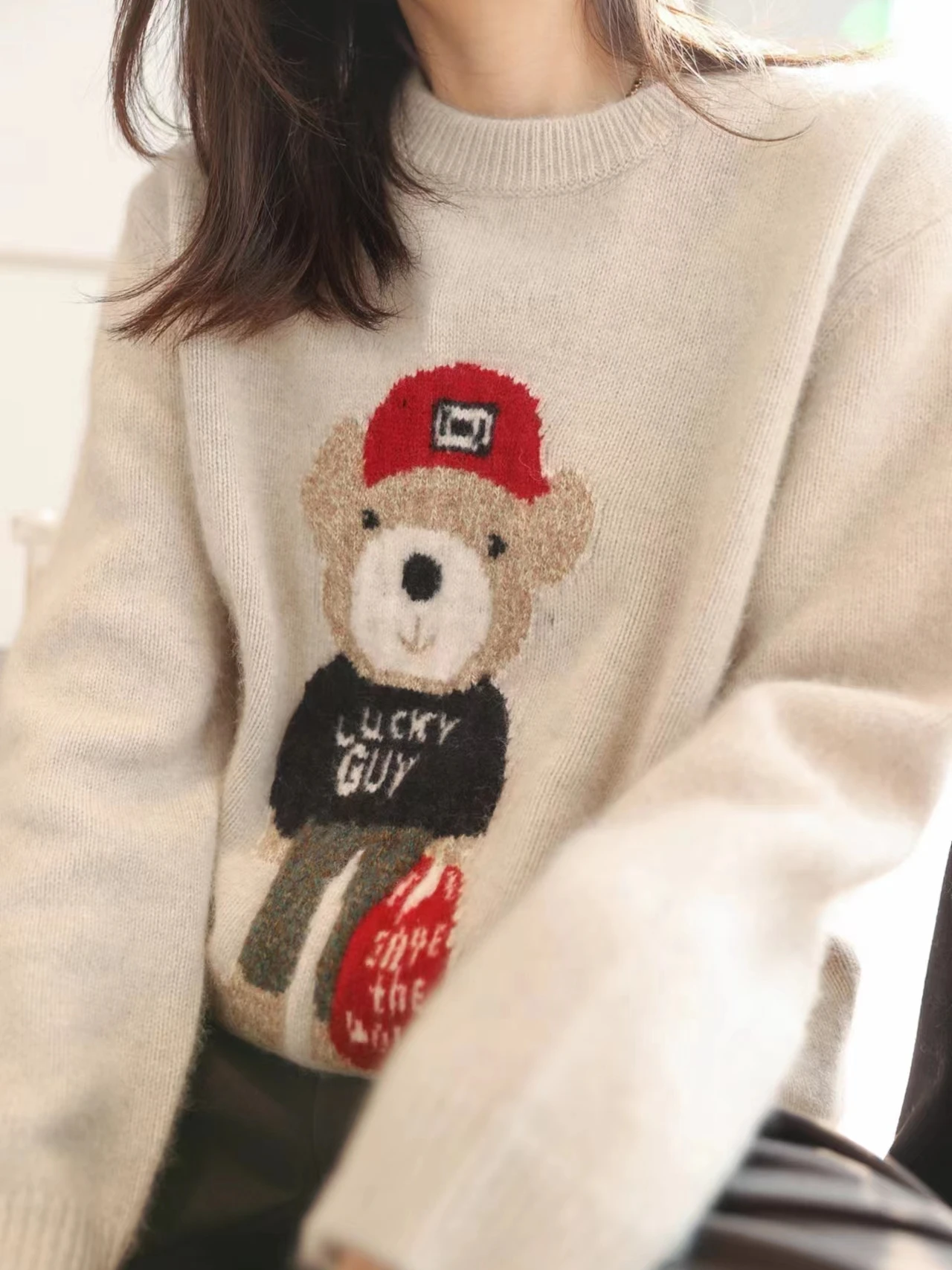 Толстый жаккардовый свитер из чистого кашемира с круглым вырезом осенне-зимний