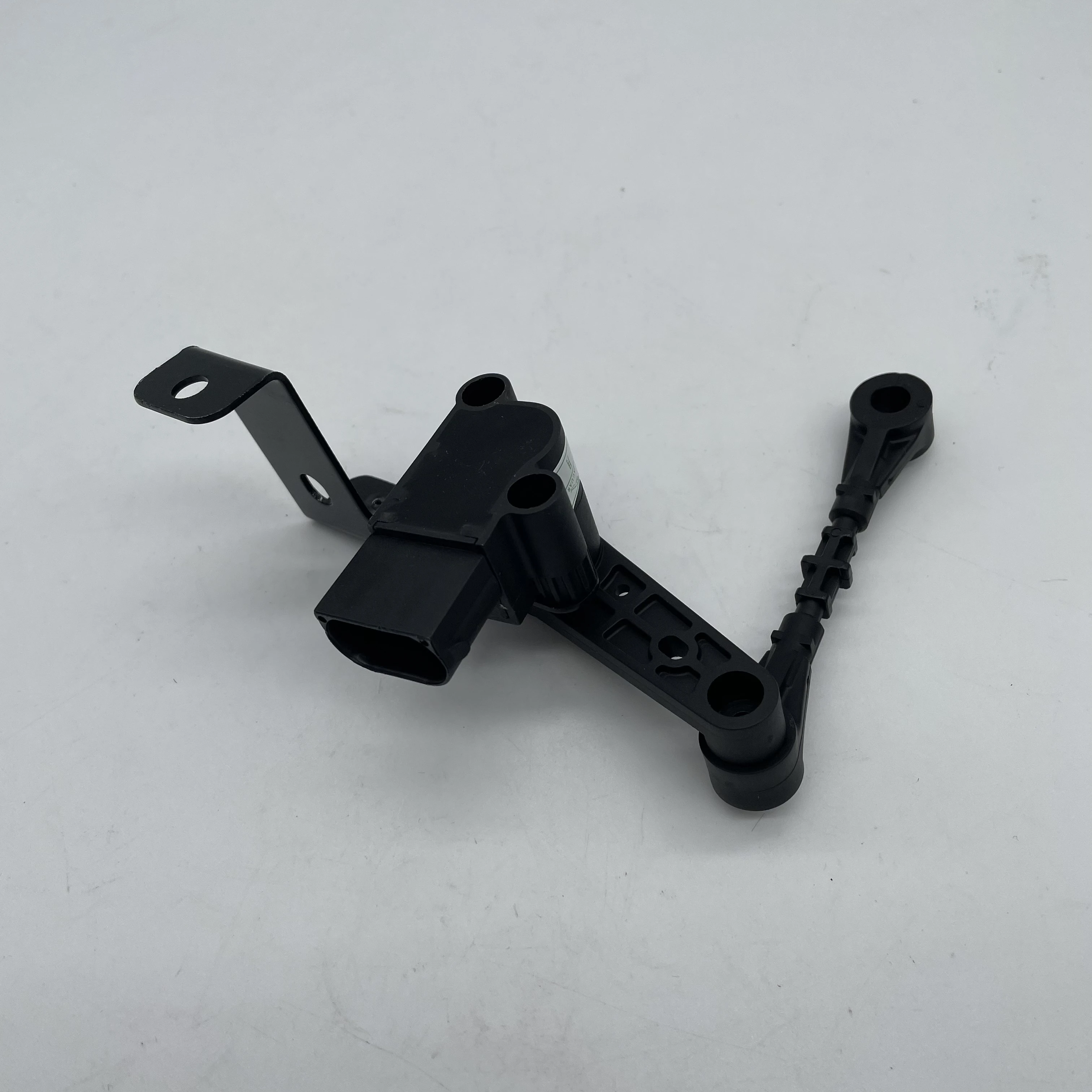 Автозапчасти LR024217 левый датчик уровня высоты для LAND ROVER Range Rover Evoque L538 Discovery Sport L550