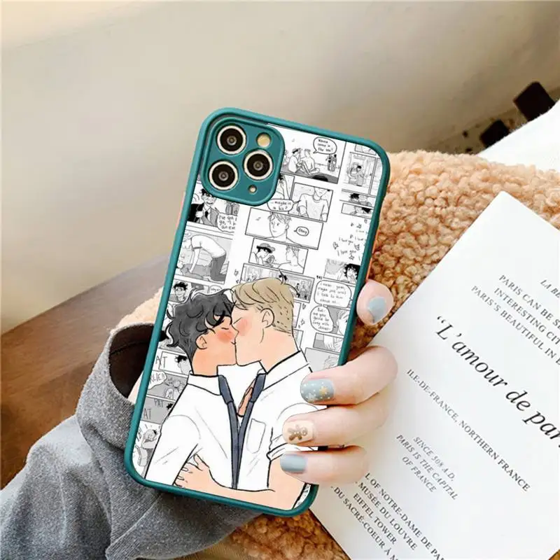 Heartstopper Phone Case for iPhone 14 11 12 13 Mini Pro Max 8 7 Plus X XR XS MAX Translucent Matte Cover