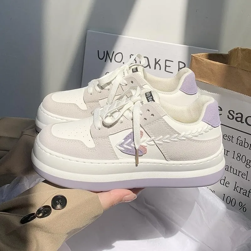 

2023 Spring and Autumn New Mesh Breathable Lace Up Small White Shoes for Women's Casual Versatile Thick Sole Shoes for Women
