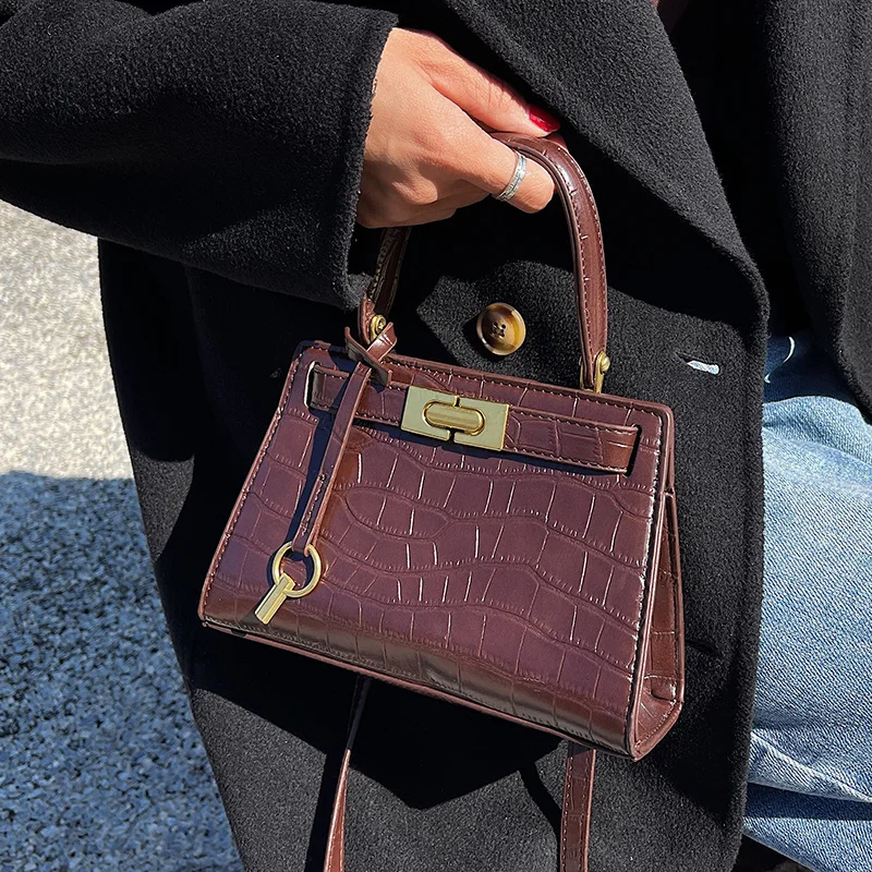

Autumn/winter Texture Bag 2023 New Bag Female Ins Messenger Bag High Hot Sale Crocodile Pattern Square Bag Shoulder Bag