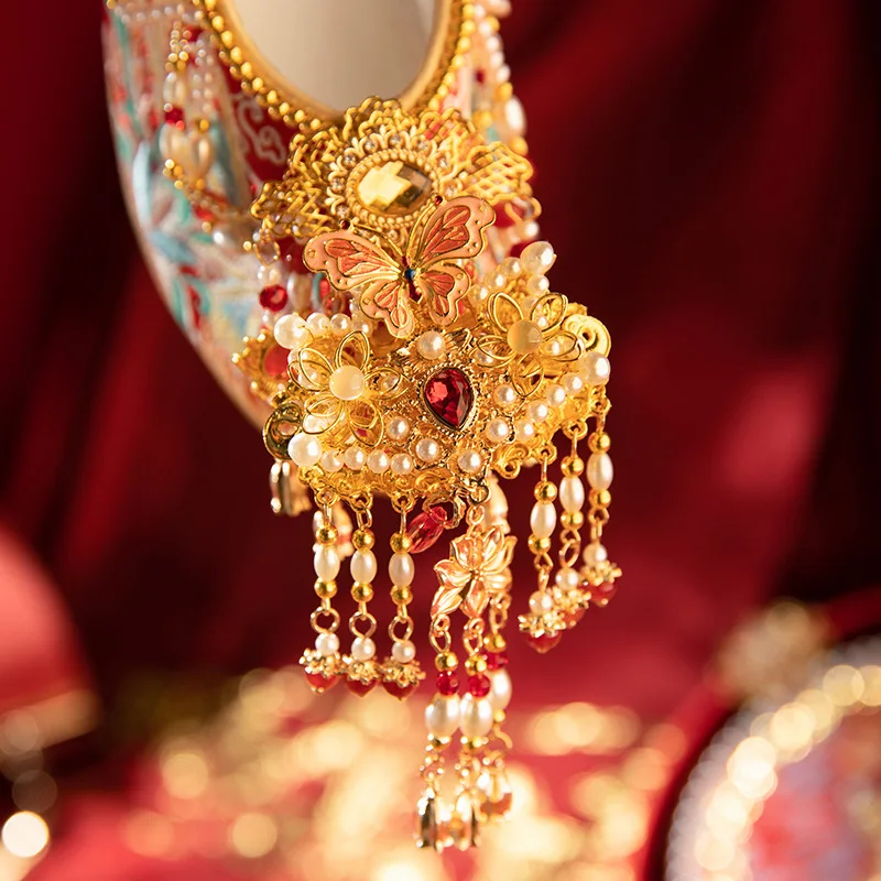 Роскошные женские туфли на танкетке в китайском стиле вышитые высоком каблуке