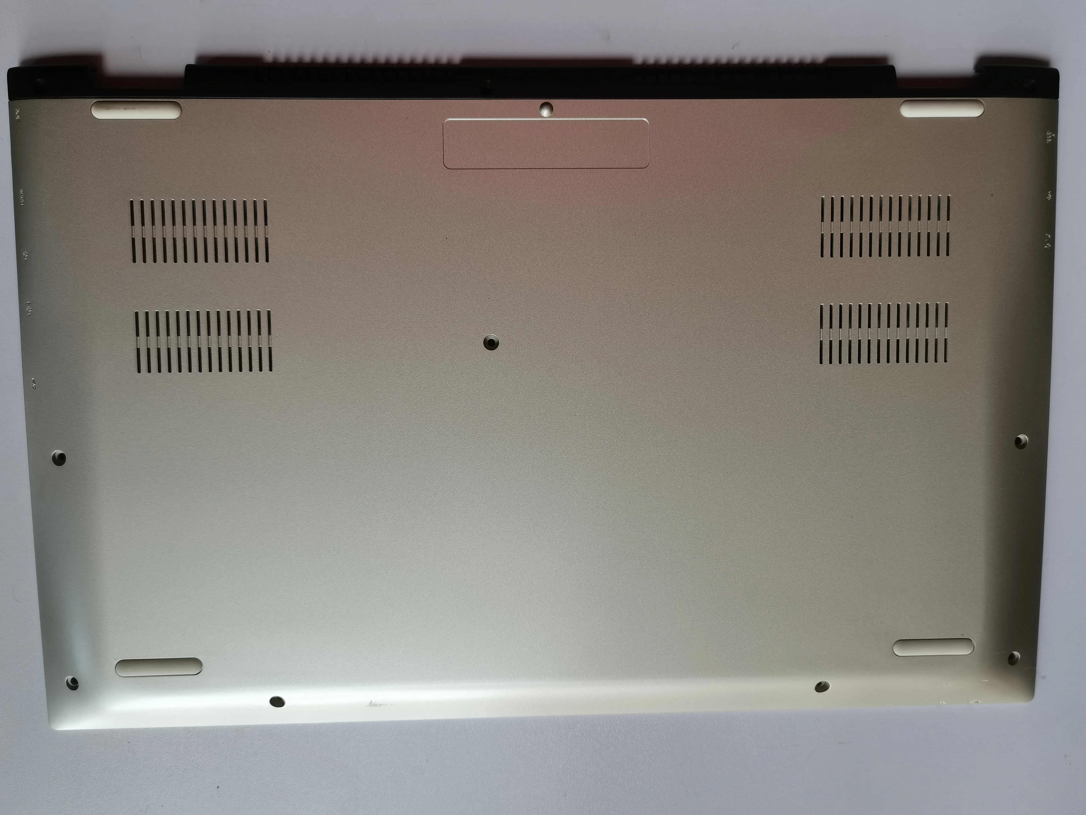 

Новый ноутбук GZEELE, бывший в употреблении нижняя часть для Toshiba Satellite L50W, зеркальная основа, корпус D, Нижняя крышка